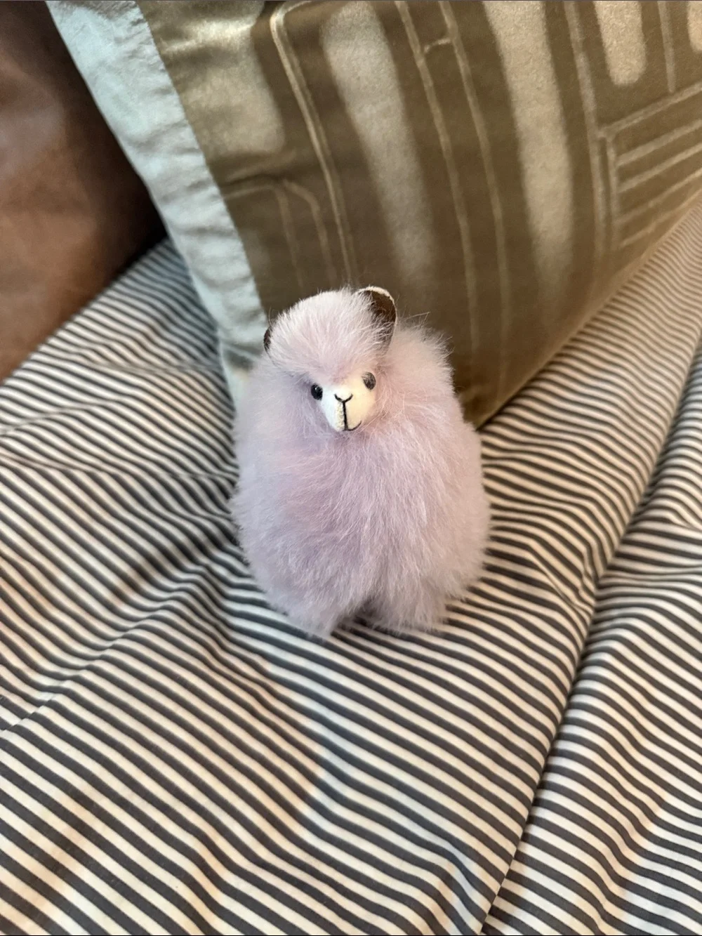 Plush Lavender Alpaca purse charm  - Soft Fluffy - genuine alpaca 🦙 - Keychain